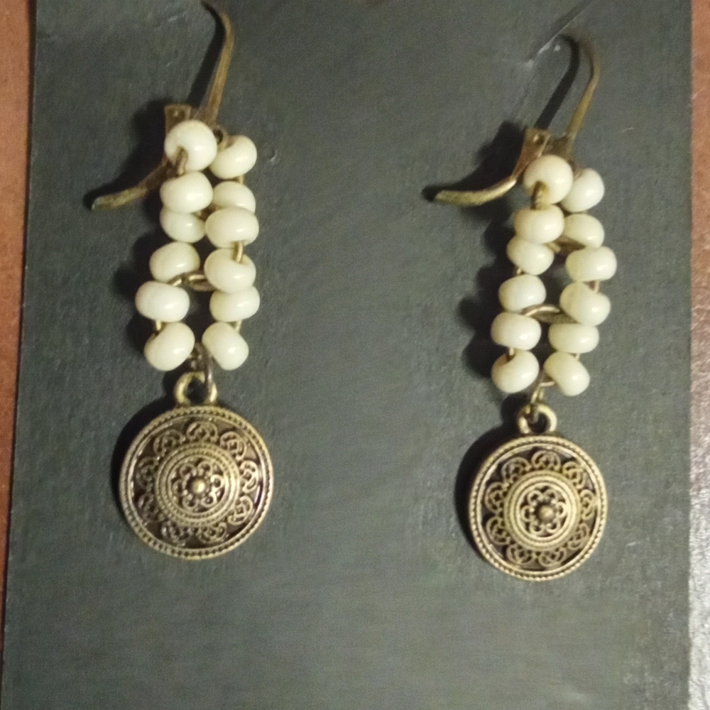Source Unknown Bronze and Cream Beaded Earrings
